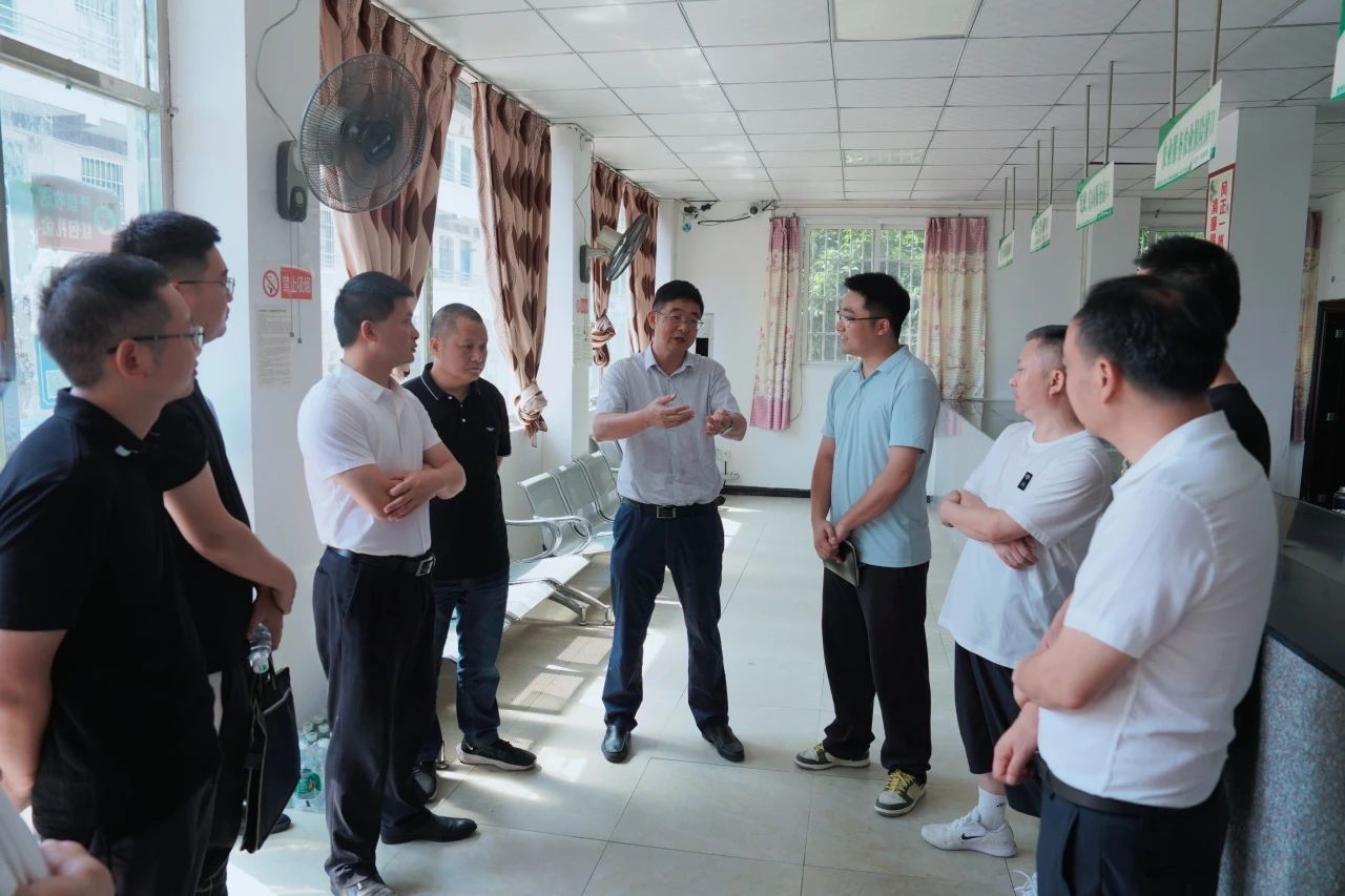 许东明赴南充市嘉陵区、巴中市通江县调研督导定点帮扶和托底性帮扶工作